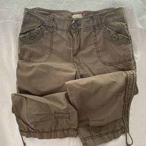 Maurices women’s Capri. 13/14